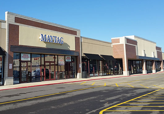 Synergy General Contractors performed extensive facade renovation to spruce up the Aurora Marketplace in Aurora, Illinois, located in one of the top five shopping areas in the state.