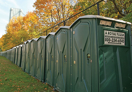 With over 10,000 portable toilets, A Royal Flush is able to handle events, construction jobs or municipal projects of all sizes.