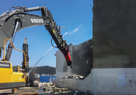 By partnering with Unlimited Environmental, Inc. on the execution of demolition projects, ARA Contractors, Inc. has been able to take on large projects right out of the gate.