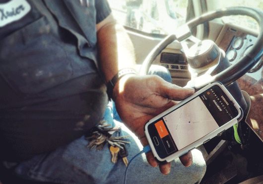 Using the mobile app, truckers can get real-time information on jobs right from their phones.