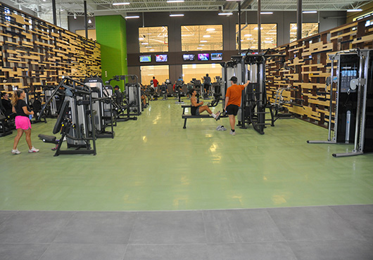 New Braunfels Recreation Center weight room with Johnsonite<sup>®</sup> rubber tile.